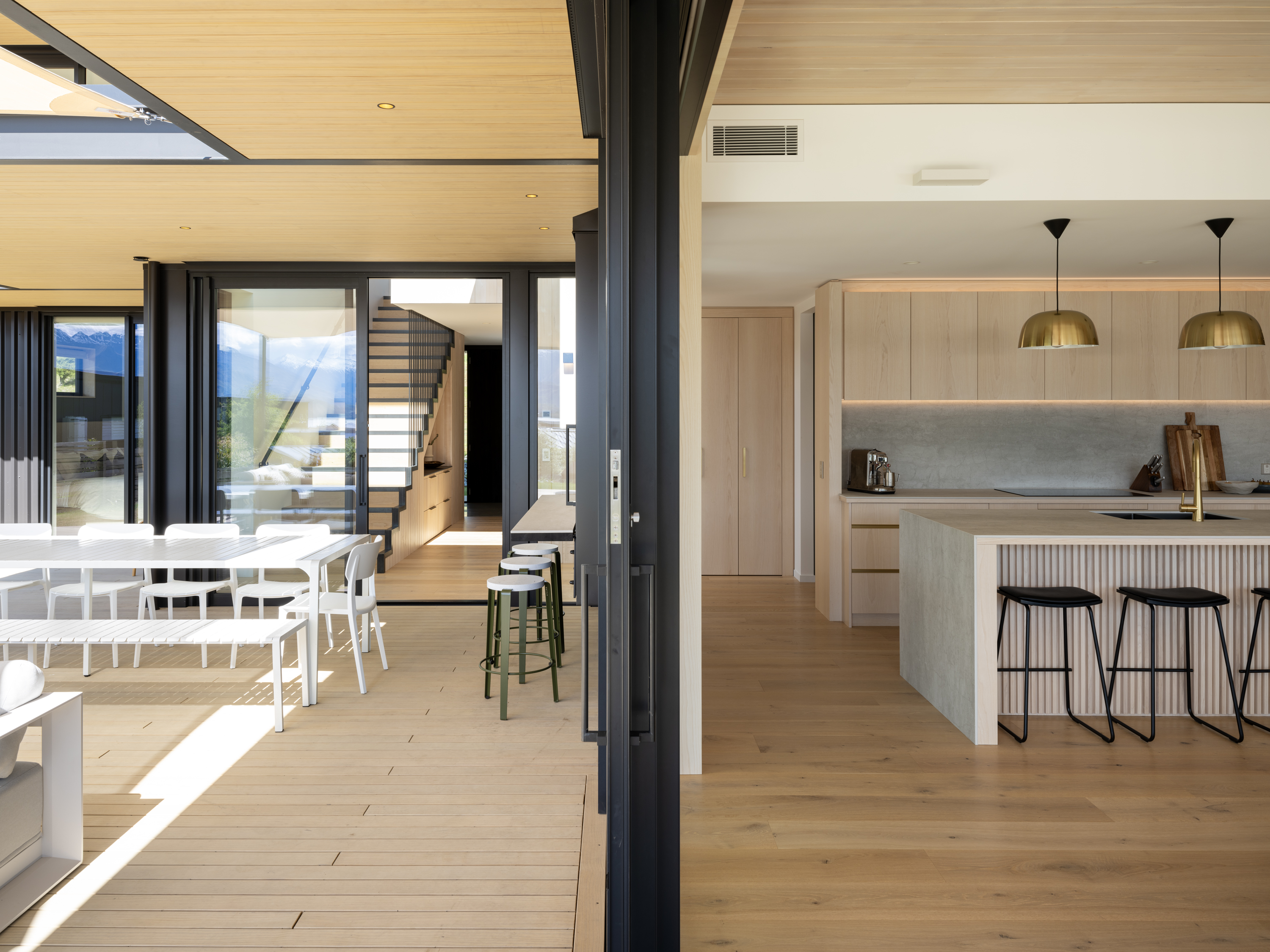 Umbra Lux gallery image