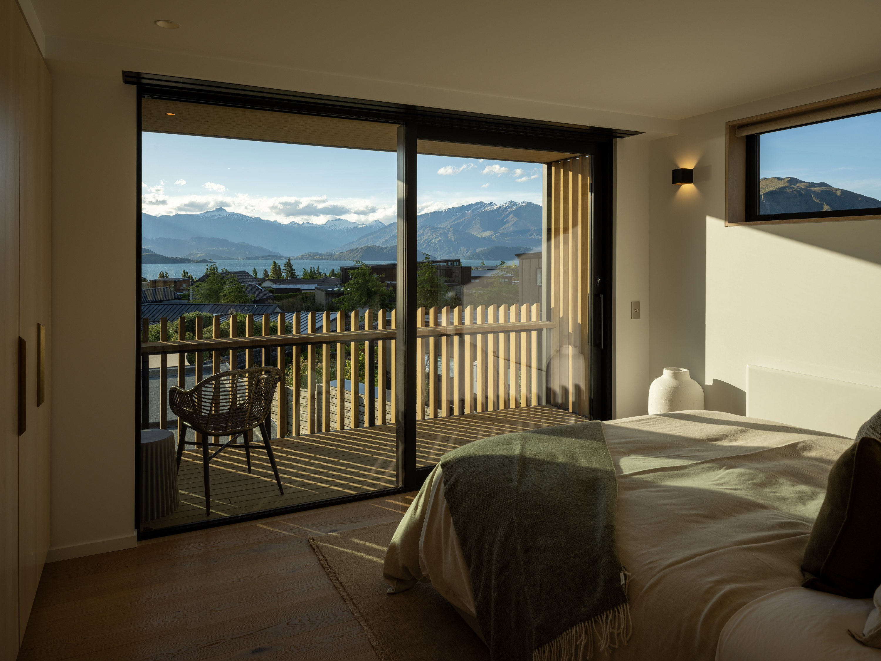 Umbra Lux gallery image